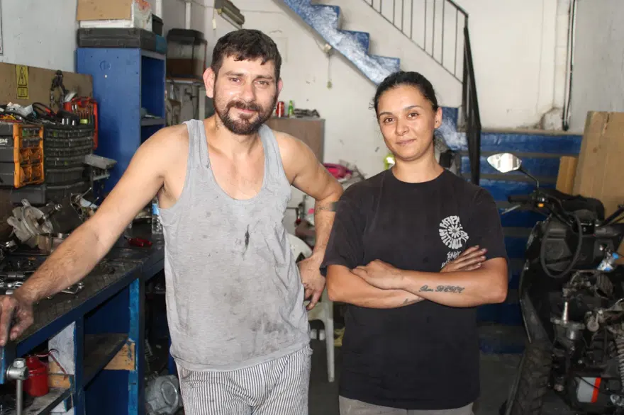 Eşi çırak bulamıyordu: 33 yaşındaki Hayriye Motor ustası oldu 1 Eşi çırak bulamıyordu: 33 yaşındaki Hayriye Motor ustası oldu 1