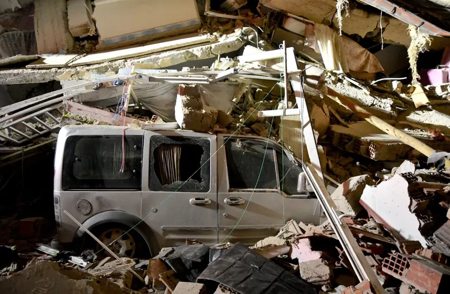 Elazığ'da 6,8'lik deprem (Bölgeden son fotoğraflar) 46