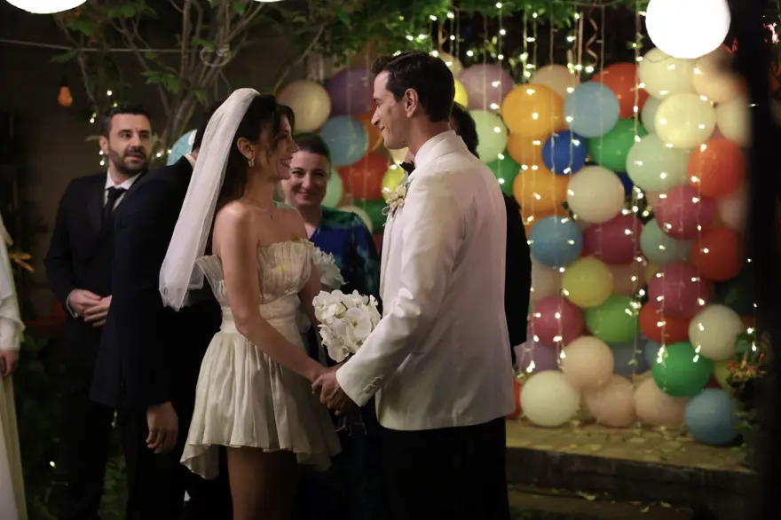 Ömer dizisi final bölümü: Ömer ve Gamze evleniyor 