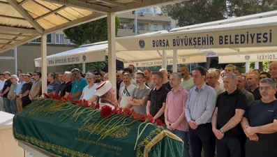 Karne gününde aniden fenalaşan öğretmen öldü