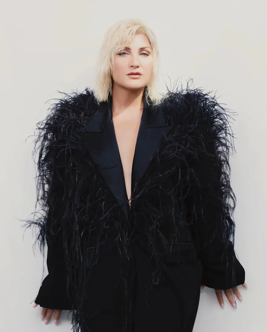 Burak Özçivit'ten yeni imaj: Tatil başlar  (Ünlülerin değişimi) 49