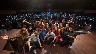 Çok Güzel Hareketler 2 Türkiye turnesinde