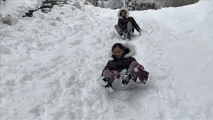 İSTANBUL'DA OKULLAR TATİL Mİ? 1