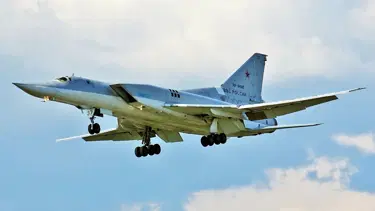 Rusya'da savaş uçağı düştü, bir pilot öldü