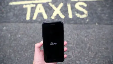 İngiltere'de Uber çalışanları işçi haklarına sahip olacak