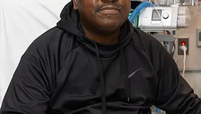 Domuz böbreği nakledilen hasta 2 ay sonra hayatını kaybetti