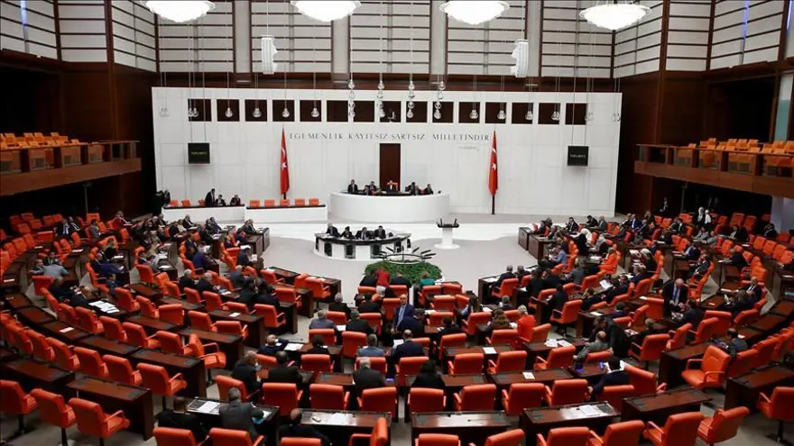 24 ŞUBAT 1995 17 24 ŞUBAT 1995 17