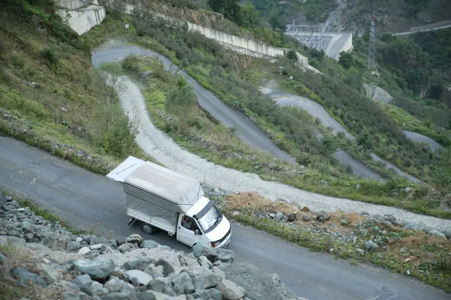 Korku saçan 21 virajlı yol 12