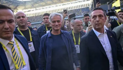 "Fenerbahçe'de bunu yapamıyordum" diyen Mourinho'dan seçim sonrası Ali Koç açıklaması