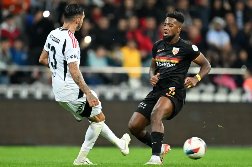 Beşiktaş, Kayseri'de kazandı: Namağlup devam ediyor! 17 Beşiktaş, Kayseri'de kazandı: Namağlup devam ediyor! 17