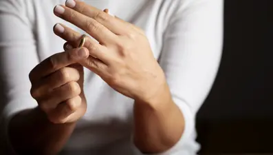 Evliliklerde "sessiz boşanma": Bu 5 işareti görmezden gelmeyin