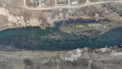 Kuraklık Kızılırmak'ı da vurdu: Adacıklar ortaya çıktı