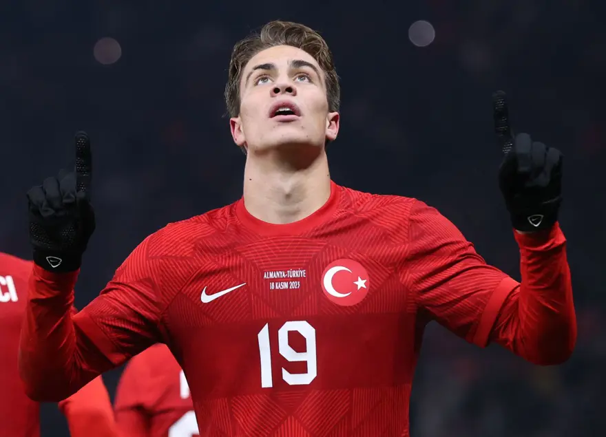 Listede tek Türk: EURO 2024'te dikkat çekmesi beklenen genç yıldızlar 9 Listede tek Türk: EURO 2024'te dikkat çekmesi beklenen genç yıldızlar 9