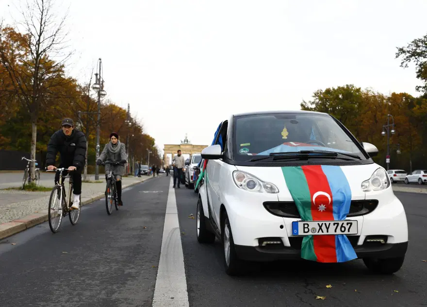 Berlin'de zafer konvoyu 12 Berlin'de zafer konvoyu 12