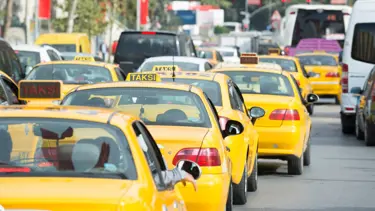 Beyaz Masa'ya günde 490 taksi şikayeti geliyor (Yolcu seçme, ters cevap verme, bozuk kalmadı)