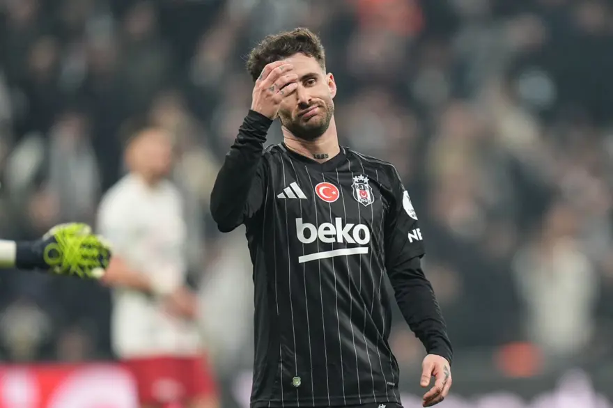 Rafa Silva, Galatasaray derbisinde oynayabilecek mi? Durumu belli oldu 6 Rafa Silva, Galatasaray derbisinde oynayabilecek mi? Durumu belli oldu 6