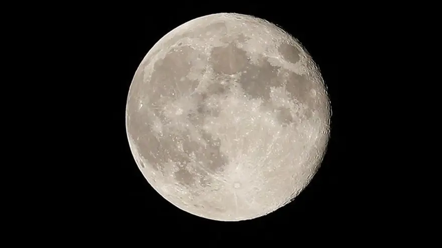 NASA sosyal medya kullanıcılarına sordu: Ay'a gitseniz yanınıza ne alırdınız? 2
