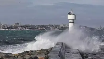 Marmara ve Kuzey Ege'de şiddetli rüzgar alarmı