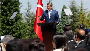 Başbakan Davutoğlu, Çankaya Köşkü'nde işçilerle buluştu
