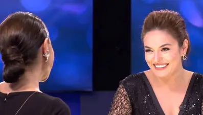 Hülya Avşar'ın konuğu Ezgi Mola