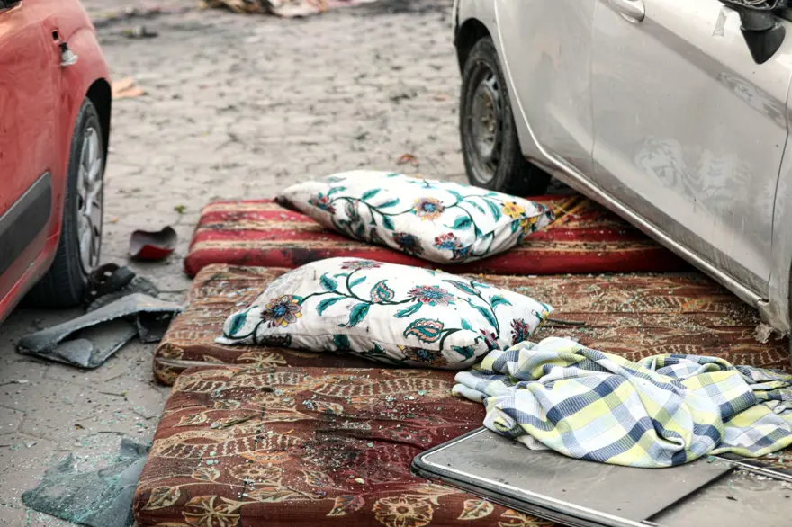 Fotoğraflarla hastane katliamı: Saldırının olduğu hastaneden yeni görüntüler 24