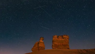 Perseid şöleni: Gökyüzü tutkunları yüksek rakımları bölgelere akın etti