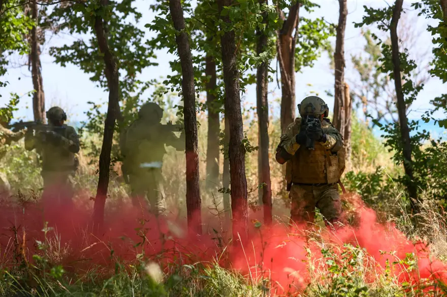 Amfibi Hücum Timleri'nden gövde gösterisi 39