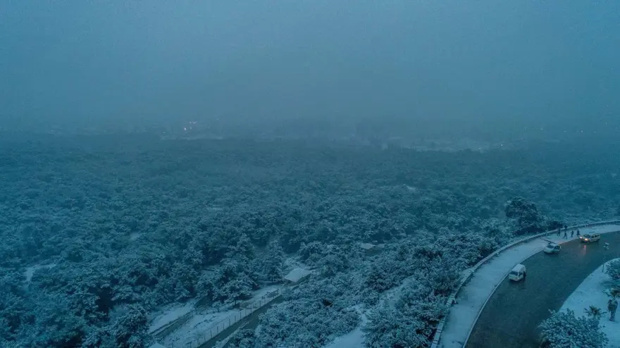 Antalya’ya 29 yıl sonra kar yağdı 48 Antalya’ya 29 yıl sonra kar yağdı 48