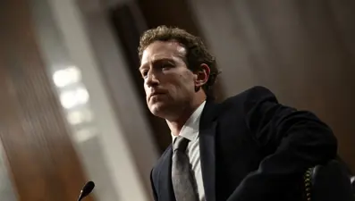 Zuckerberg'den teyit uygulaması kararı: Sosyal medyada yalanlar çağı mı başlıyor?