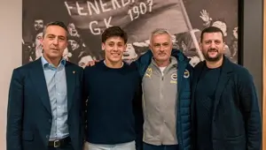 Milli futbolcu Arda Güler Fenerbahçe Can Bartu Tesisleri'nde