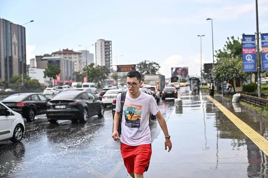 İSTANBUL İÇİN YAĞIŞ UYARISI 1