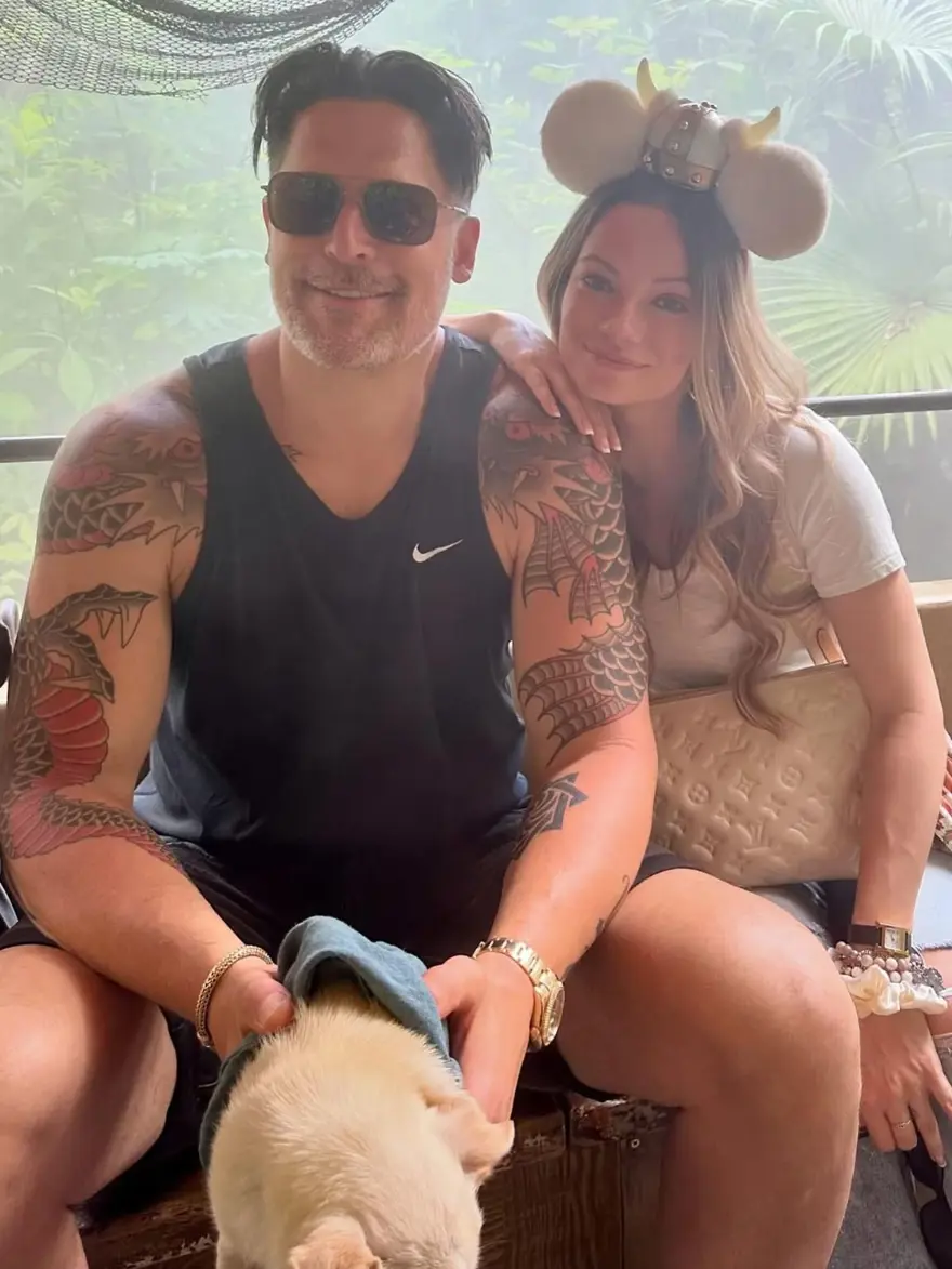 Sofia Vergara'nın eski eşi Joe Manganiello ile Caitlin O'Connor nişanlandı 5