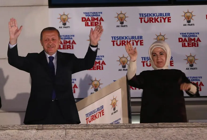 WASHINGTON POST: SKANDALA RAĞMEN 4