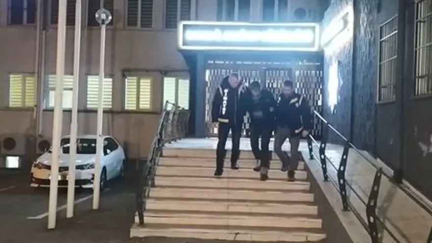 "SEVGİMİ İSPAT ETMEK İÇİN ÇAMAŞIR SUYU İÇİP, FARE ZEHRİ YEDİM" 3