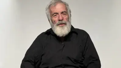 Ulvi Alacakaptan sahnedeki 56. yılını kutladı