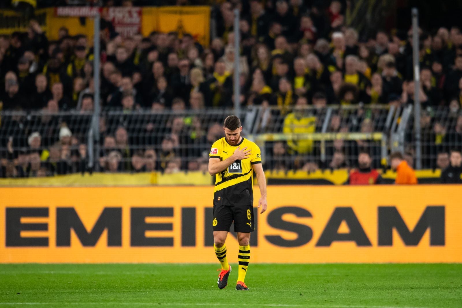 Milli futbolcu Salih Özcan yeniden Dortmund'da