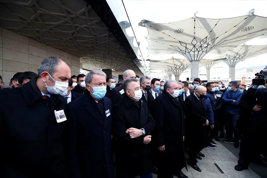 Pençe Kartal-2 Harekatı sırasında şehit olan askerler son yolculuğuna uğurlandı 