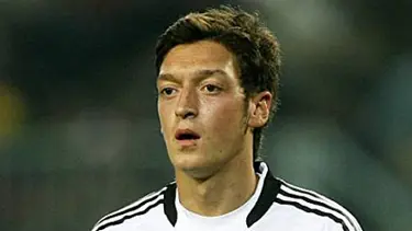 Juventus Mesut Özil'i istiyor