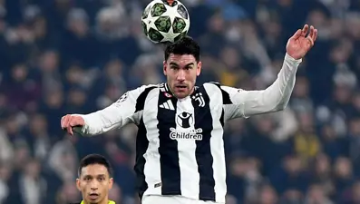 "Fener gözü kararttı" (11 Mart 2025 spor manşetleri)