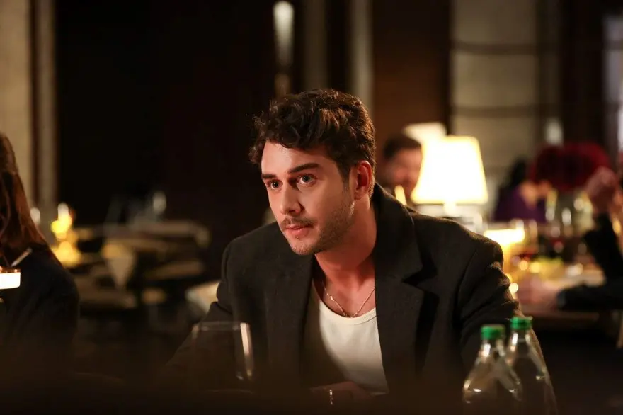 YANDAKİ ODA KONUSU 2