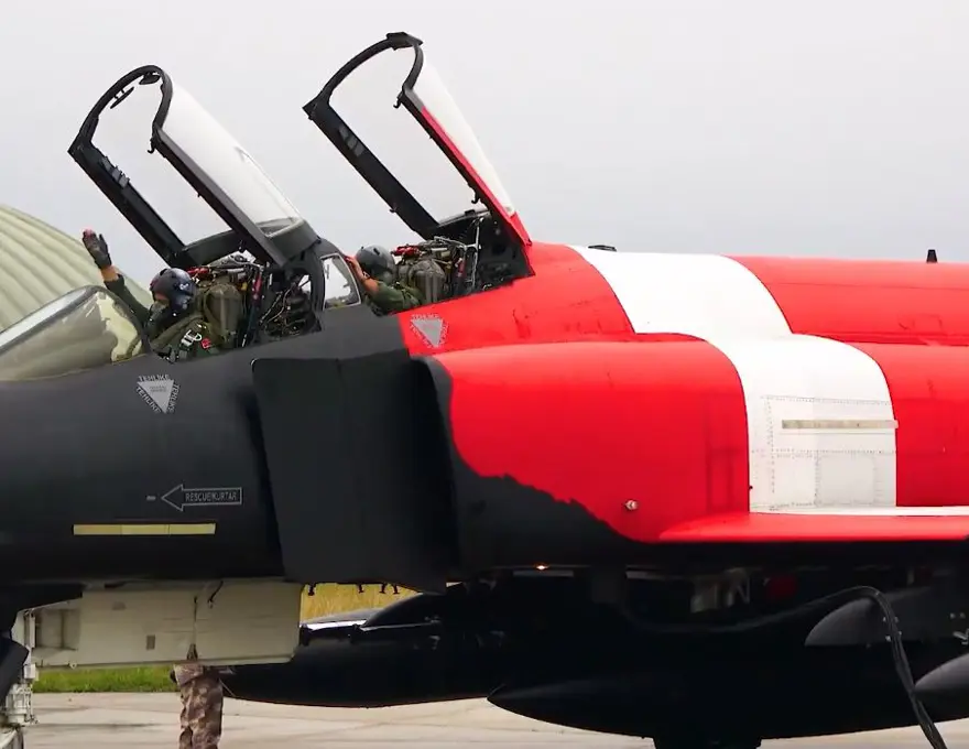 Baba fantom F-35'le karşılaştı, tatbikatın yıldızı oldu  1