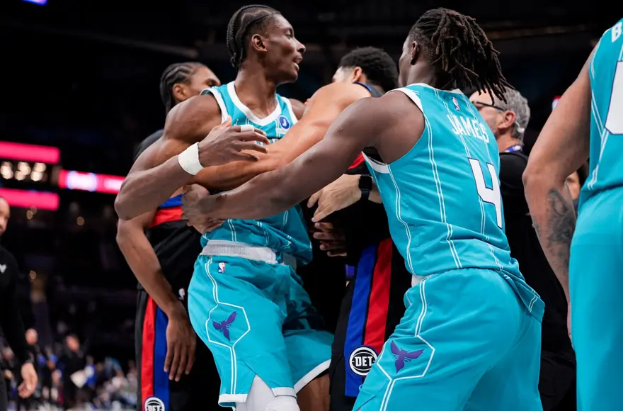 SERT FAULDEN SONRA GELEN TOKAT KAVGA ÇIKARDI 