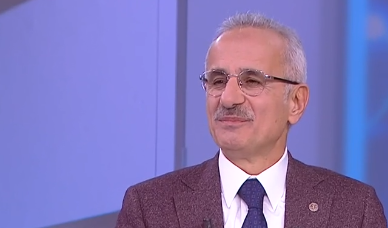 Ulaştırma ve Altyapı Bakanı Uraloğlu: İstanbul'da bir geç kalmışlık var
