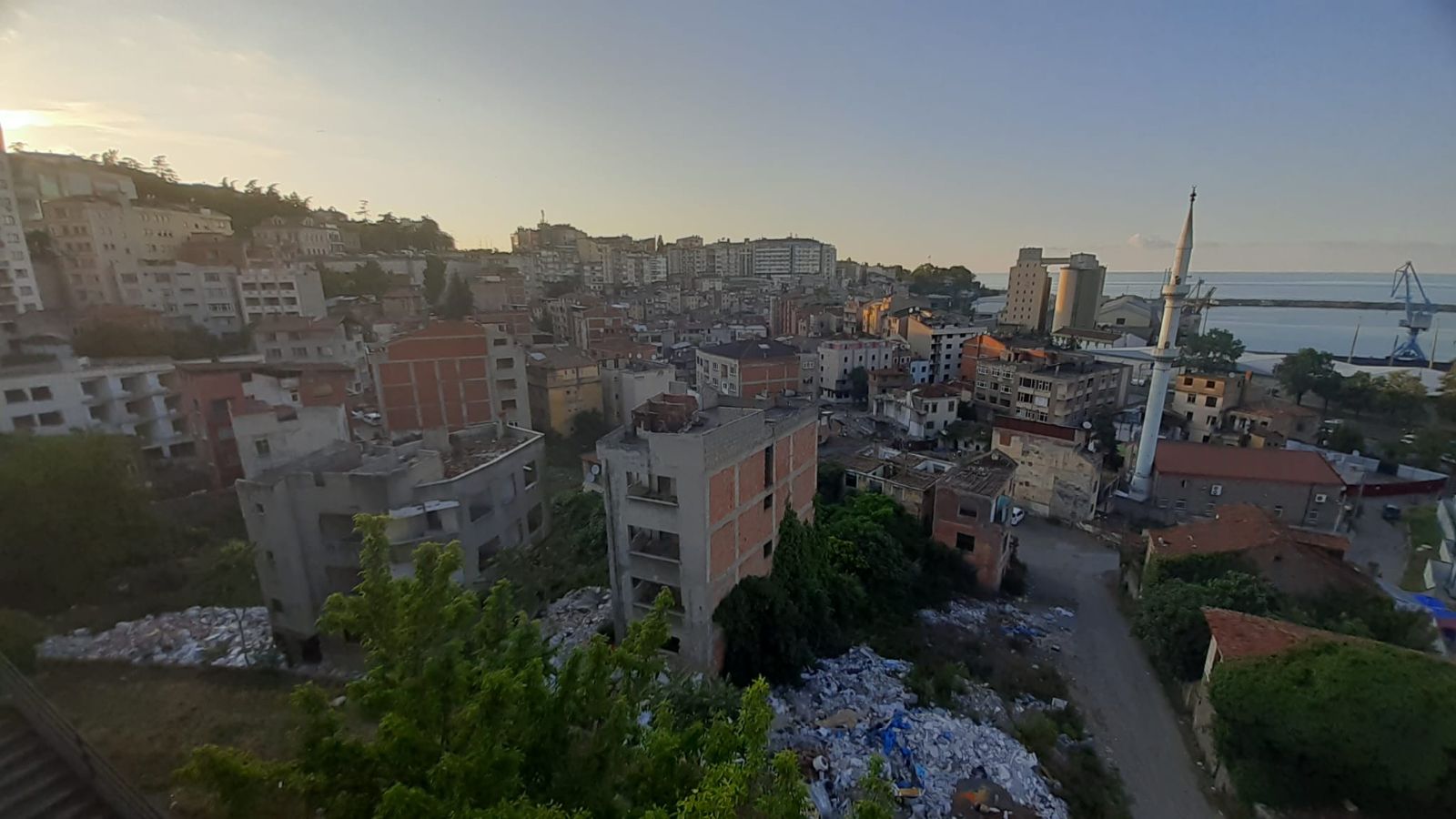 Seçimi kazandı, "2 gün ikamet ihlali" ile muhtarlıktan oldu