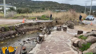 Çanakkale'de köprü çöktü