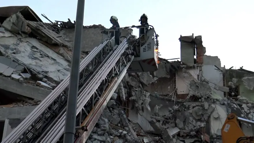 Kentsel dönüşümde 12 saatlik martı kurtarma operasyonu 7