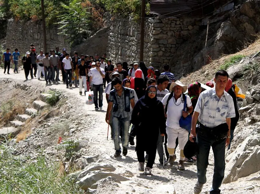 Tahran'da dağ yürüyüşleri 11