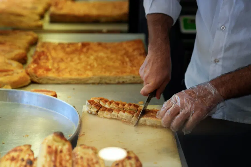 İstanbulluların börek alışkanlığı: 10 kişiden biri güne börekçide başlıyor 1