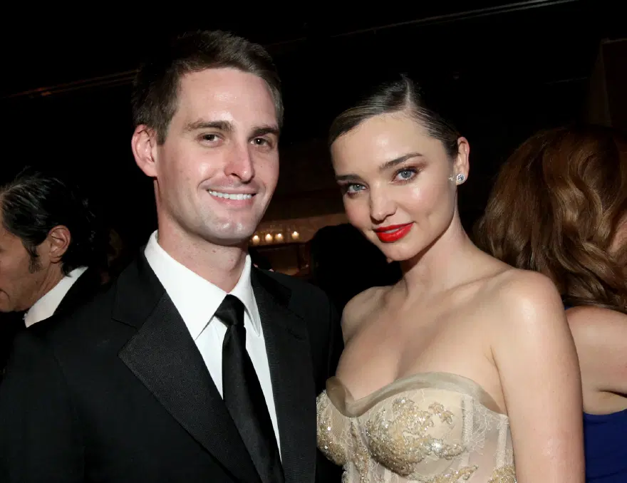 Miranda Kerr ile Snapchat’in kurucusu Evan Spiegel evlendi 2