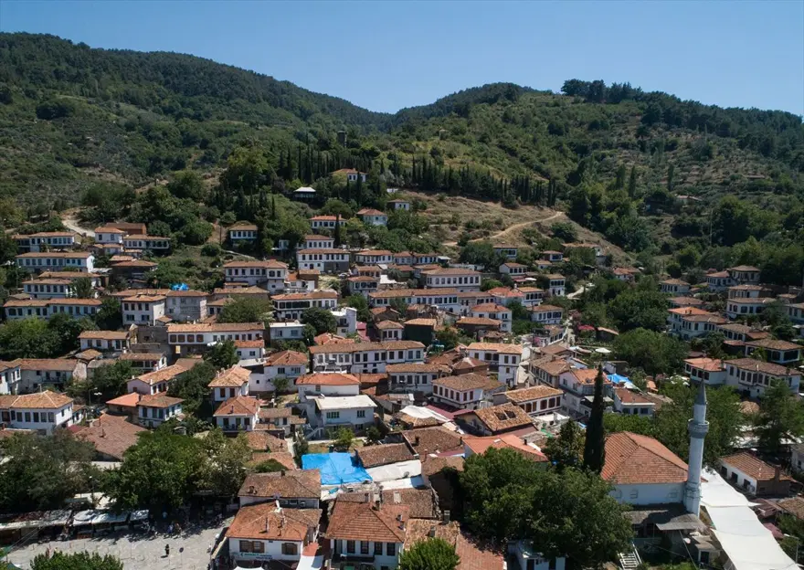 'Kıyamet köyü' Şirince şöhretinin zirvesinde 3 'Kıyamet köyü' Şirince şöhretinin zirvesinde 3